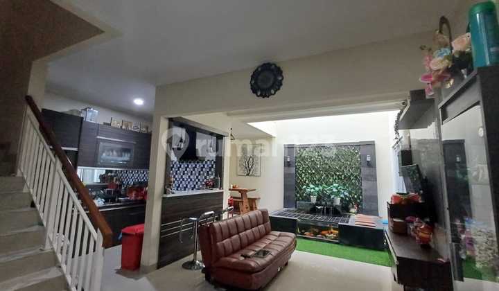 Dijual Rumah Lux di Cluster Exclusif Taman Kopo Ketapang Bandung