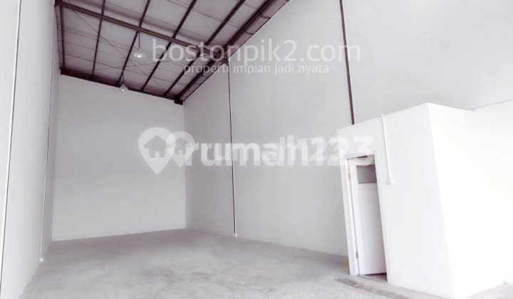 For Sale Royal Kosambi Warehouse 6X20, 2 Units Tandem, Front of PIK2 Toll Road. For Sale Royal Kosambi Warehouse 6X20, 2 Units Tandem, Front of PIK2 Toll Road.