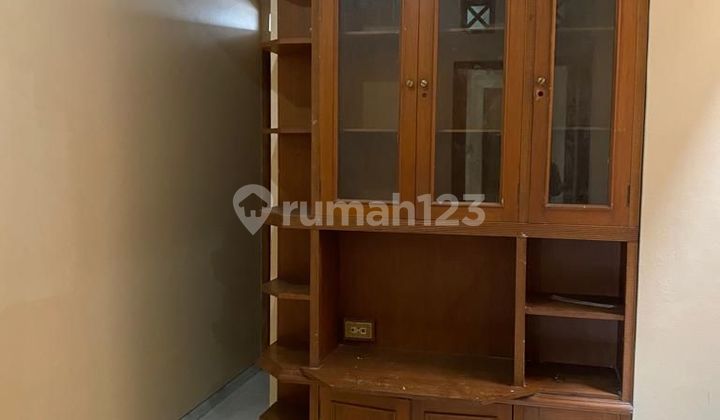 Dijual Rumah 3Lantai di Utan Kayu, Jakarta Timur 2