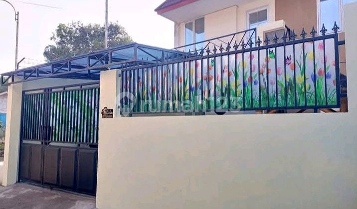 3 Minutes to Medical Campus, Fully Occupied, Fully Furnished 1