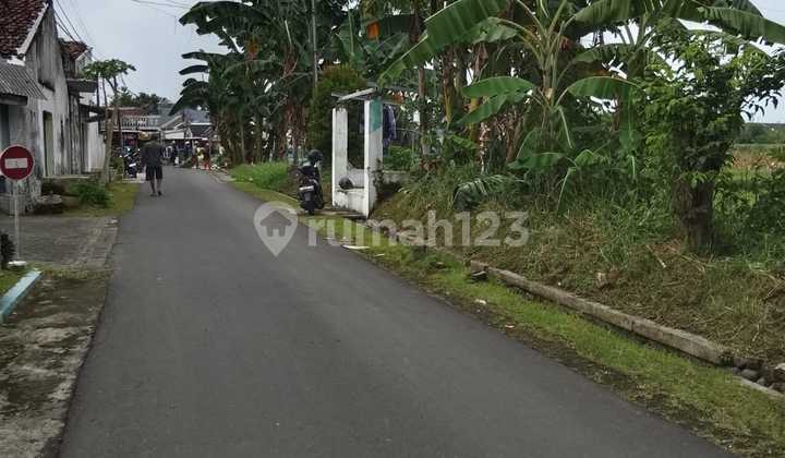 Strategic Land Near Jember City Center, Behind New Lung Hospital. Freehold Certificate