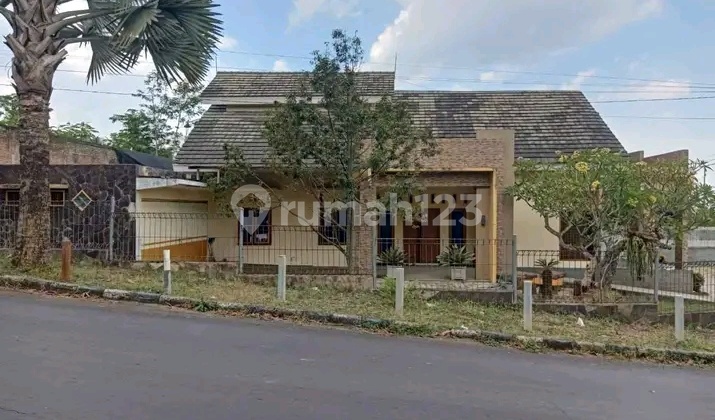 Rumah Akses Utama Wisata Rembangan, Udara Sejuk dan Asri Rumah Akses Utama Wisata Rembangan, Udara Sejuk dan Asri