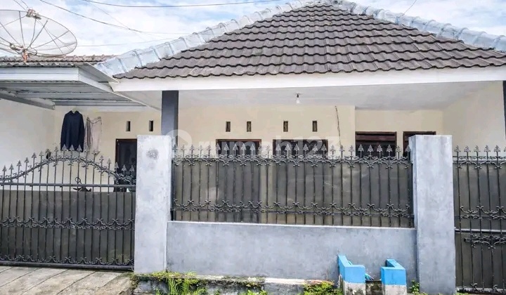 Rumah Siap Huni Area Semeru, Dekat Unej & Unmuh.