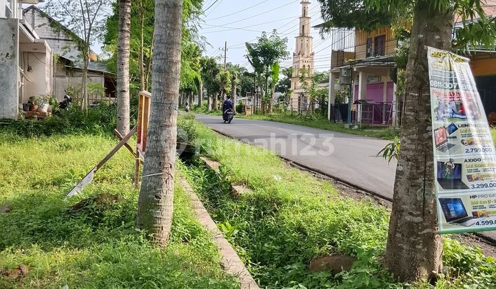 Land by the Road Near Soebandi Hospital, Health Department