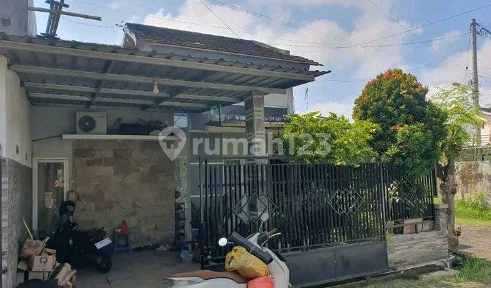 House in Campus Environment, Tidar Residence