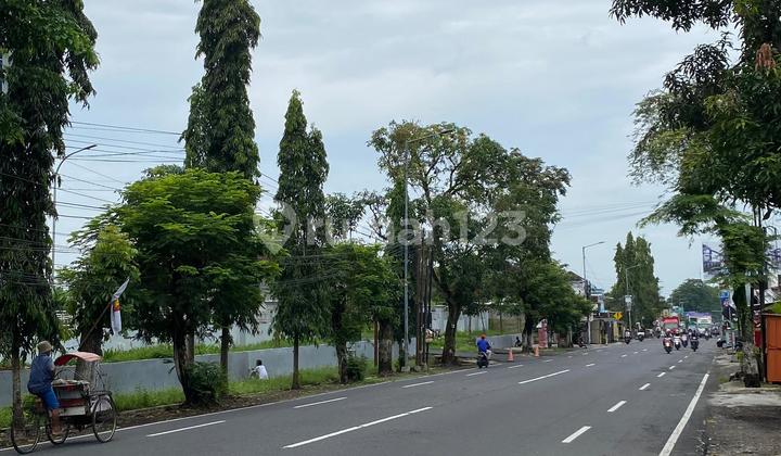 For Sale, Land Beside Provincial Road Within the City. Near RSTPN UNEJ