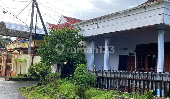 Dijual Kos Area Kampus Dekat Semanggi, Harga Terjangkau. SHM