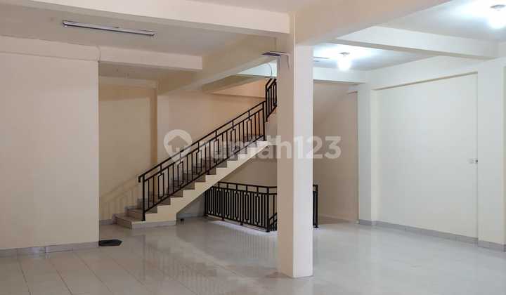 Cheap for Rent 2 Shophouses Wangun Tajur Bogor 2