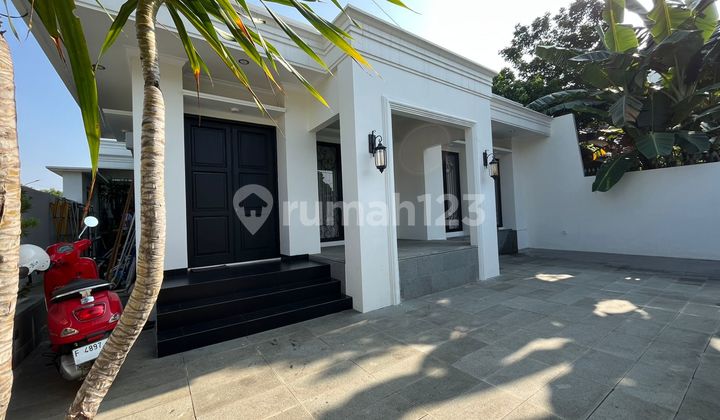 Modern Classic Garden House for Sale in Yasmin, Bogor 2