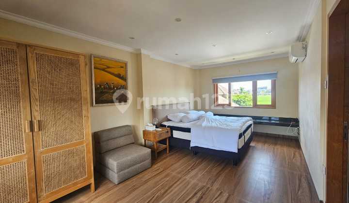 Modern 3-Storey Villa Strategically Located Near Berawa Beach, Canggu, Bali