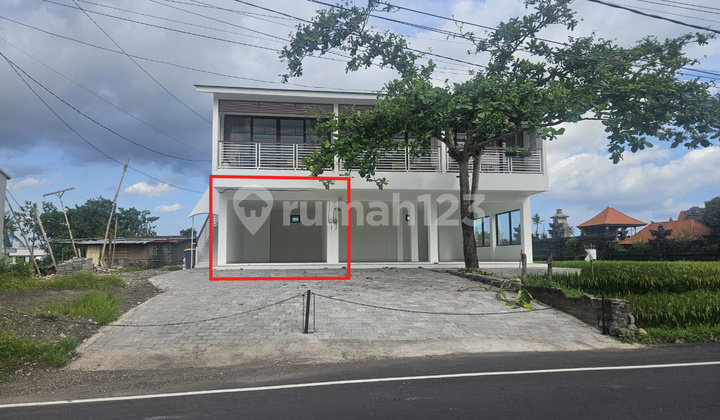 Affordable Rental Shop Strategically Located Near Munggu Beach, Mengwi, Bali Affordable Rental Shop Strategically Located Near Munggu Beach, Mengwi, Bali