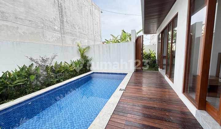 Affordable Minimalist Villa Near Beach in Canggu, Bali Affordable Minimalist Villa Near Beach in Canggu, Bali