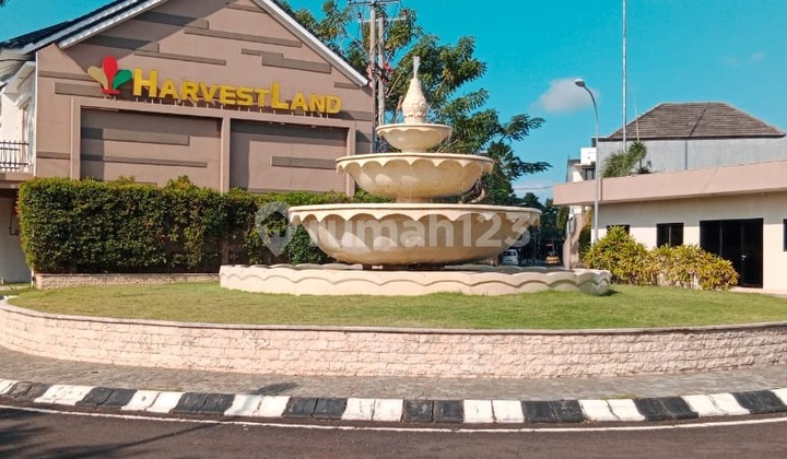 Minimalist 2-Storey House in Harvest Land Housing Estate, Jimbaran, Bali 2