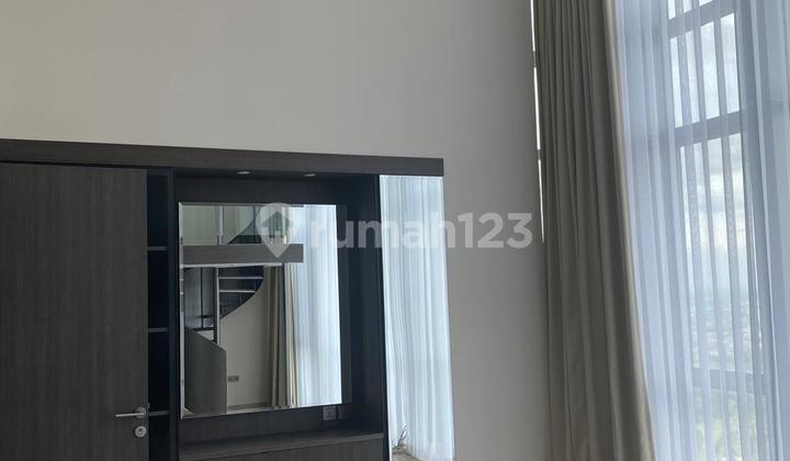 For Rent Apartment Super Penthouse Fully Furnished Lippo Karawaci Tangerang 2