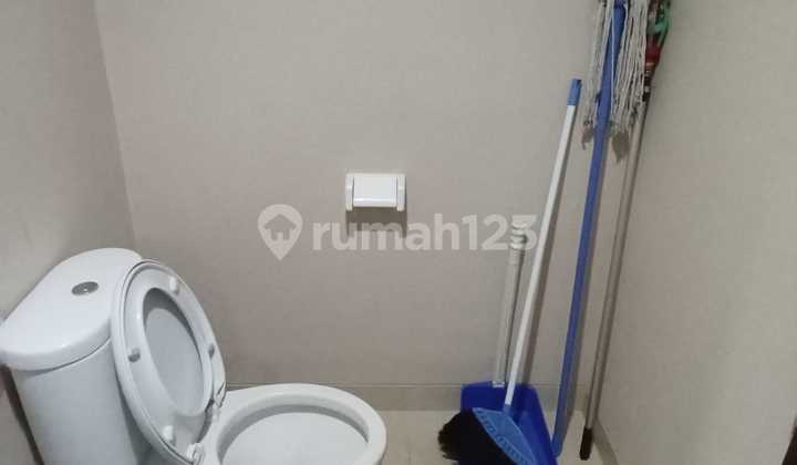 For Rent Uresidence Tower 2 Studio Type Lippo Karawaci 2