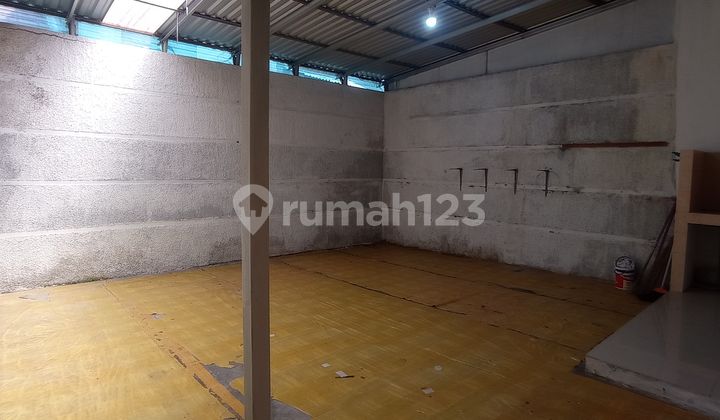 Disewakan Rumah Nyaman Puri Dago 2