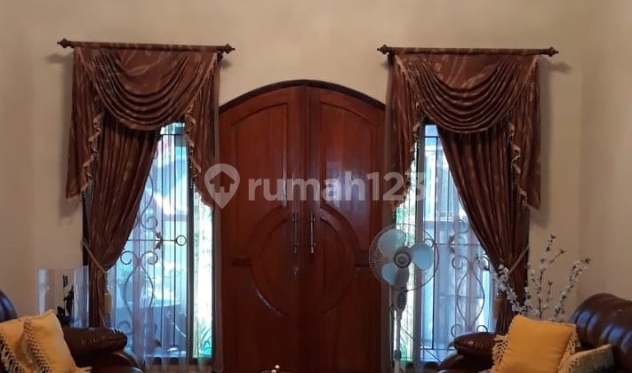 Dijual Rumah Aman Dalam Komplek Antapani