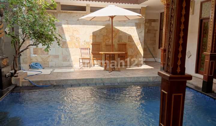 Dijual Rumah Usaha Cocok untuk Hotel atau Guest House, Rumah Nuansa Bali, di Jl Lebak Bulus, Cilandak