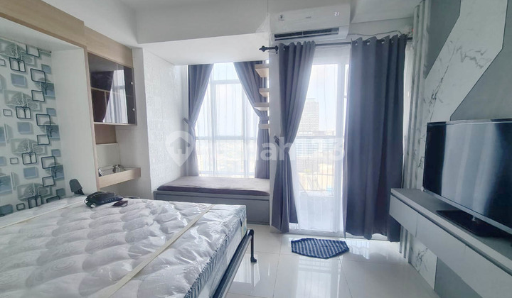 Roseville Apartment, Bsd. 2