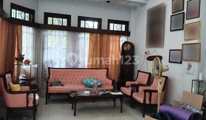 Rumah Tarian Raya Timur, Kelapa Gading.