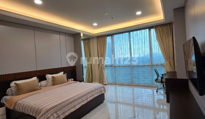 Elevated Living. Absolute Privacy. Prime Address. For Rent - Senayan City Residence | High Floor (15B) 2