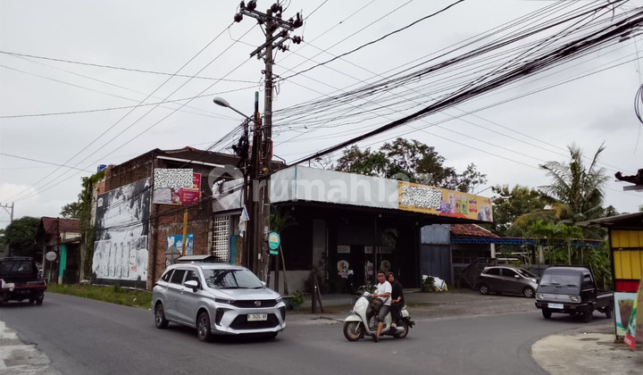 Dijual Ruko Besar Strategis Maguwoharjo Yogyakarta Dijual Ruko Besar Strategis Maguwoharjo Yogyakarta