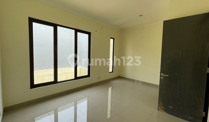 Sewa Rumah Mewah 2 Lantai Siap Huni Cluster Arana, Harapan Indah, Bekasi, 003 Sewa Rumah Mewah 2 Lantai Siap Huni Cluster Arana, Harapan Indah, Bekasi, 003