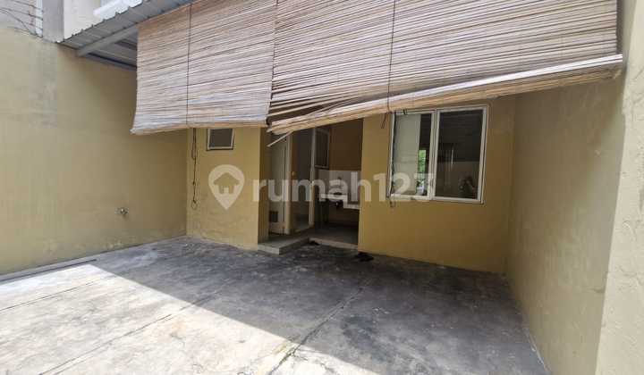 Modern House Facing Garden, Thames Cluster, Jakarta Garden City, Cakung, 030 2