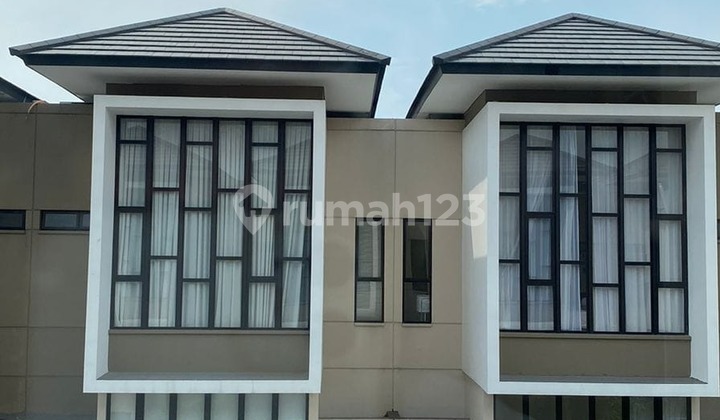 Disewakan Rumah Mewah Lebar 7 Siap Huni Cluster Asya, Cakung, Jakarta Timur, 027