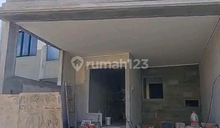 Rumah 2 Lantai Premium Surabaya Barat 2