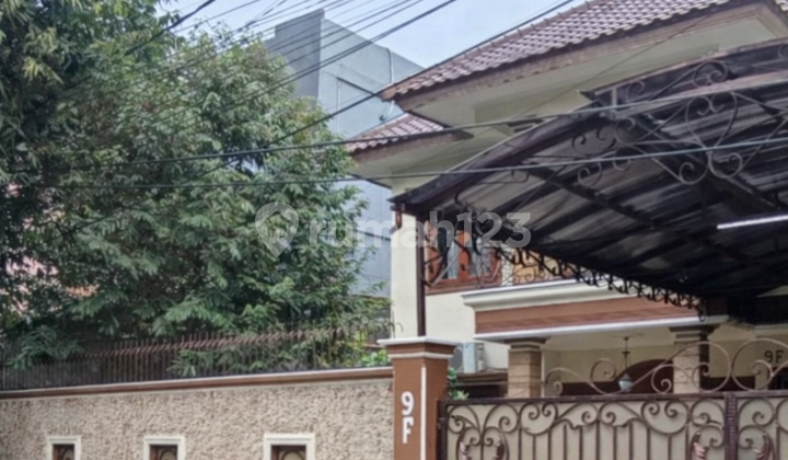 Rumah Mewah 2 Lantai Luas Tanah 572 M2 Bintaro Jakarta Selatan Rumah Mewah 2 Lantai Luas Tanah 572 M2 Bintaro Jakarta Selatan