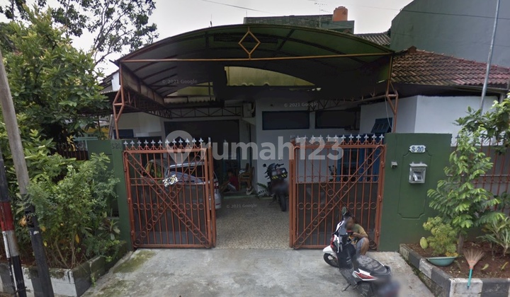 1-Story House, Land Area 423 M2 in Pancoran, South Jakarta 1