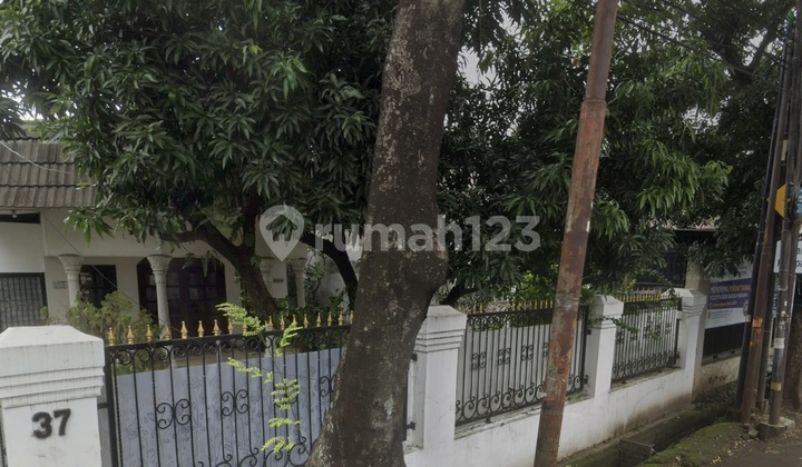 Rumah dengan Luas Tanah 697 M2 di Ciracas Jakarta Timur 2