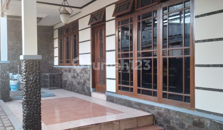 Dijual Rumah 2 Lantai di Duren Sawit Jakarta Timur 2