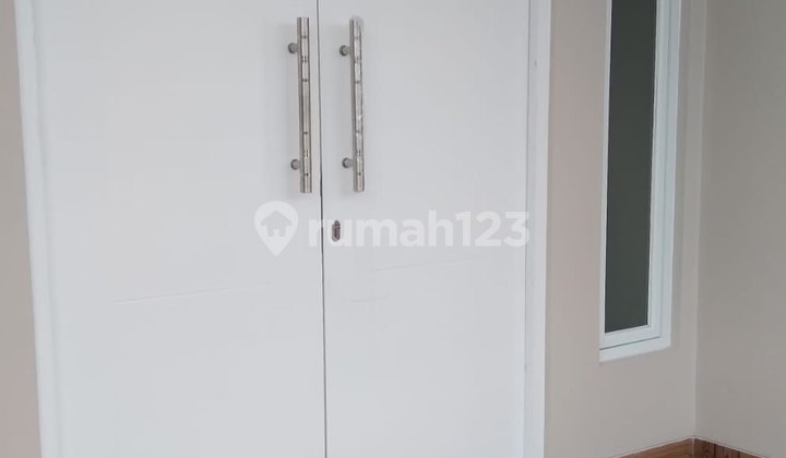 Dijual/Disewakan Rumah 2 Lantai di Taman Modena Cakung Jakarta Timur Dijual/Disewakan Rumah 2 Lantai di Taman Modena Cakung Jakarta Timur