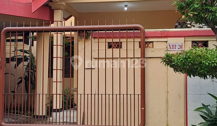Dijual Rumah di Hook 2 Lantai di Semolowaru Surabaya 2