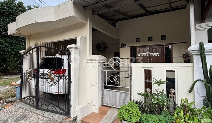 Dijual Rumah Cantik Ditaman Bekasi Asri Rawalumbu Bekasi Timur Dijual Rumah Cantik Ditaman Bekasi Asri Rawalumbu Bekasi Timur