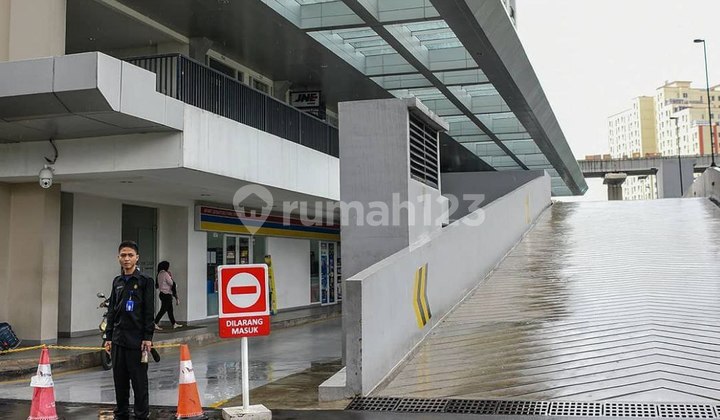 For Sale 1 Unit Apartment at Signature Park Grande M T Haryono Cawang For Sale 1 Unit Apartment at Signature Park Grande M T Haryono Cawang