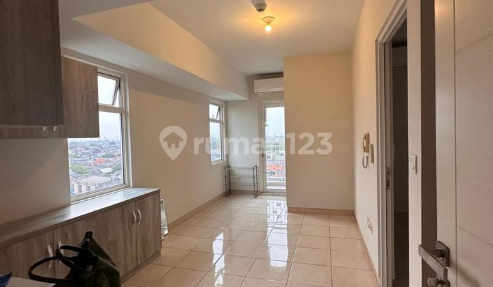 Dijual atau Disewakan Apartemen Springlake Sumarecon Bekasi