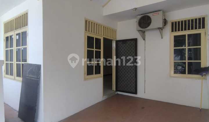 For Rent House in Wiyung Babatan Mukti Area 2