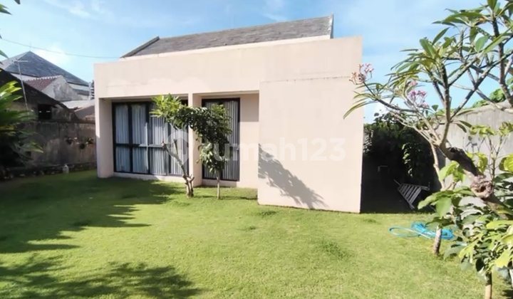 Semi Villa House Near the Beach in Gianyar