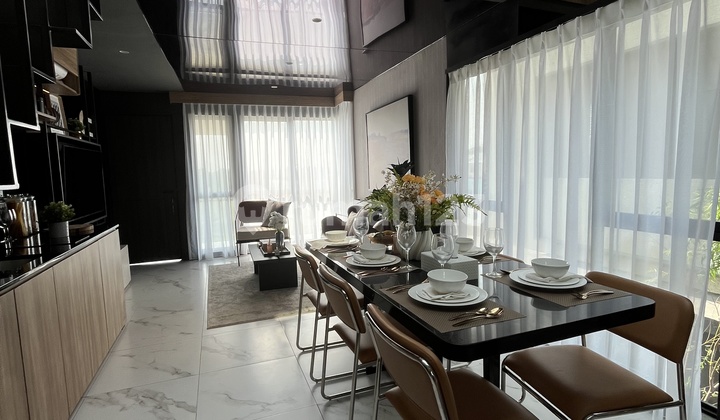 Rumah Baru Termurah di Lippo Cikarang , 3 Lantai + 3 Kamar