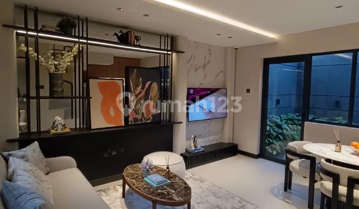 Rumah Baru Type X6 di Cluster Xyz Cbd, Sebrang Danau Meikarta, Dekat Akses Tol 2