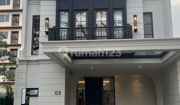 Rumah Mewah View Danau - The Allegra Casa De Lago, Lippo Cikarang