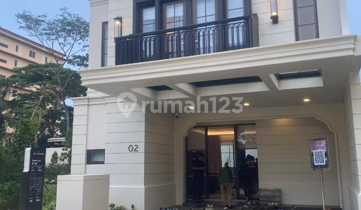 Rumah Mewah Cluster Allegra Casa De Lago, View Danau, Free PPN Rumah Mewah Cluster Allegra Casa De Lago, View Danau, Free PPN