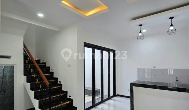 Harga Promo 550 Juta! Rumah Baru Bergaya Americaan Classic di Depok 2