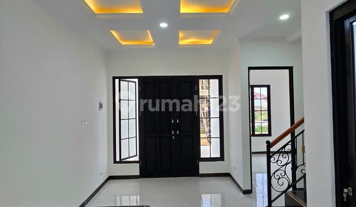 Promo 5 Unit! Rumah 2 Lantai SHM Depok, 10 Menit ke Stasiun Depok Lama 2