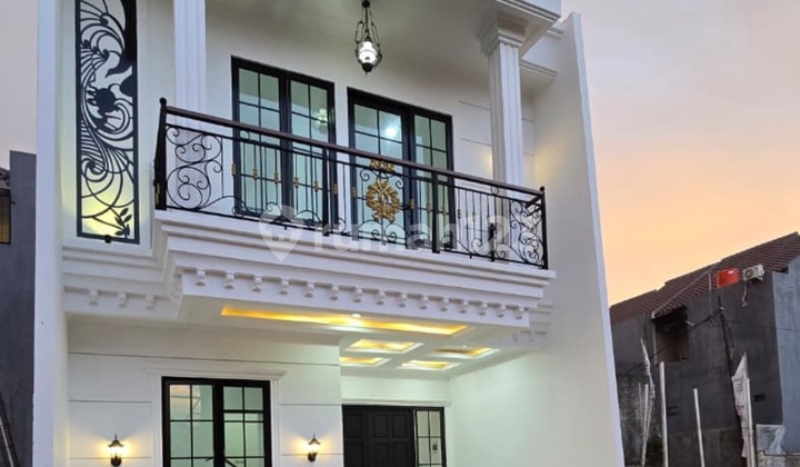 Rumah American Classic 2 Lantai 3 Kamar Tidur Akses Dekat Stasiun KRL, Free All In Rumah American Classic 2 Lantai 3 Kamar Tidur Akses Dekat Stasiun KRL, Free All In