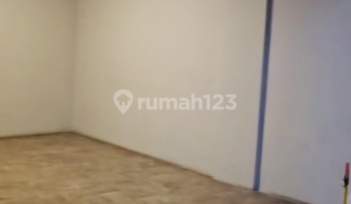 Premium Adjacent Shop House for Rent 2