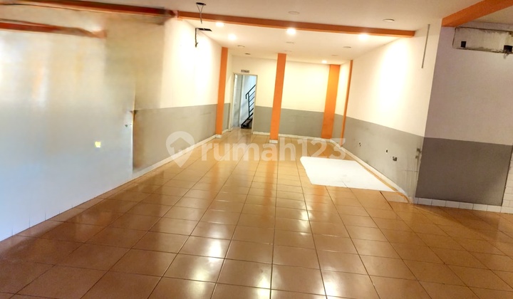 Ruko 2 Lantai Siap Huni Ruko 2 Lantai Siap Huni